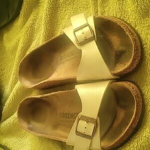 Birkenstock beige sandal size 38 Eu 7,5US